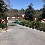 Les Restanques Pressoir 3029 גרימו