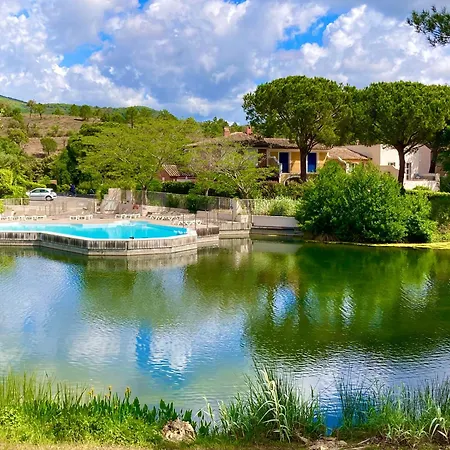 Les Restanques Pressoir 3029 * غريمو