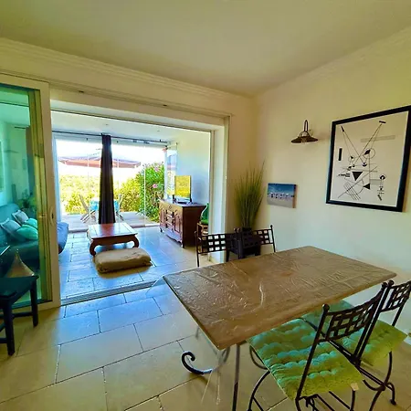 Les Restanques Pressoir 3029 * غريمو